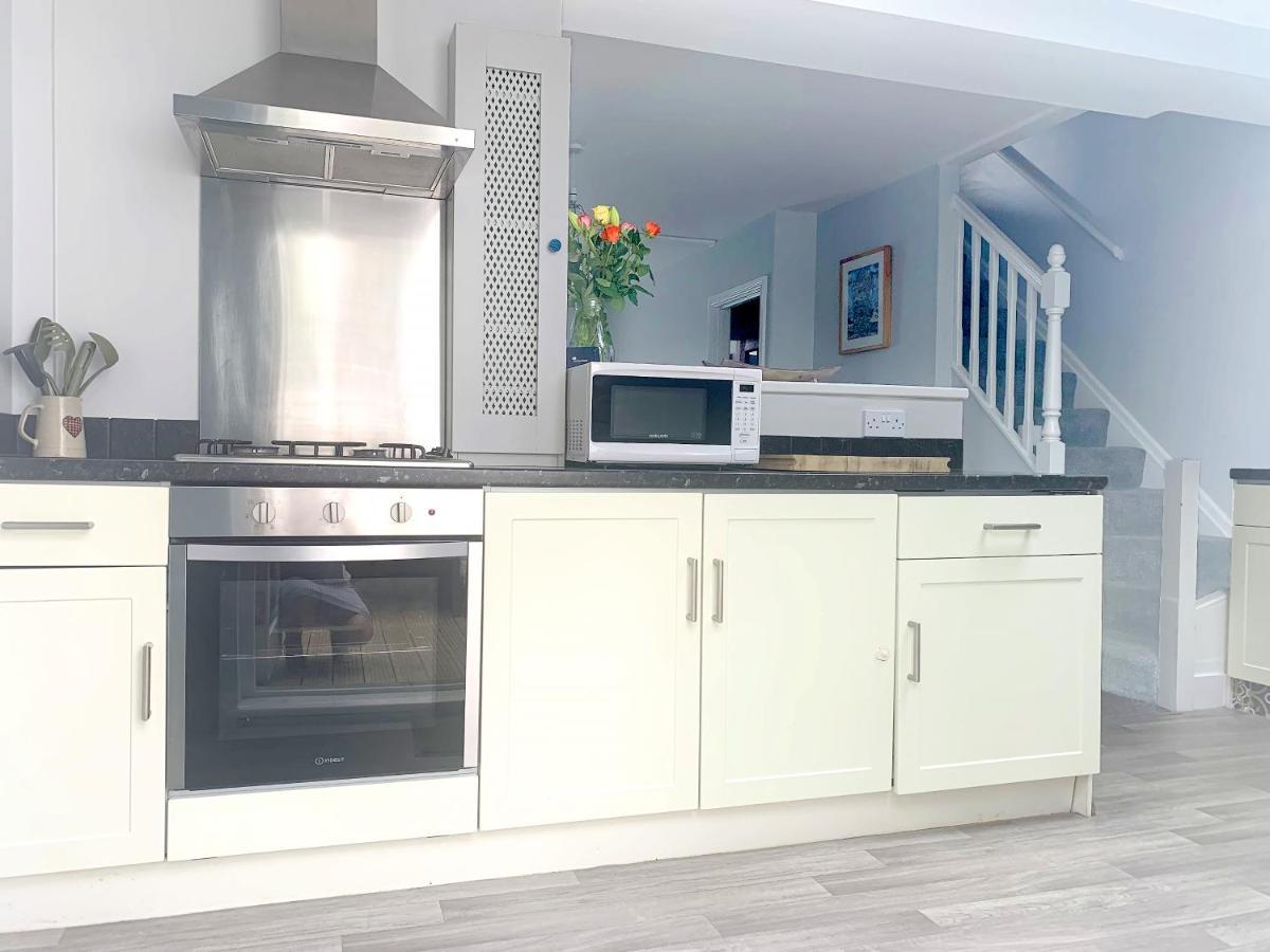 Stay In The Heart Of York At The Hampden - Free Parking - York Holiday Home Ngoại thất bức ảnh